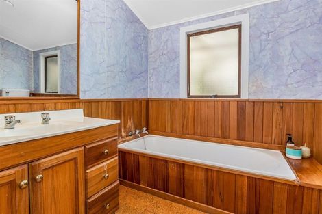 Photo of property in 82 Ames Street, Paekakariki, 5034