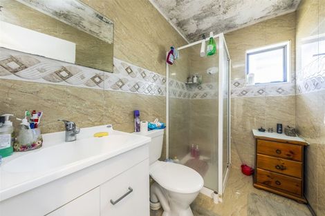 Photo of property in 82 Station Road, Papatoetoe, Auckland, 2025