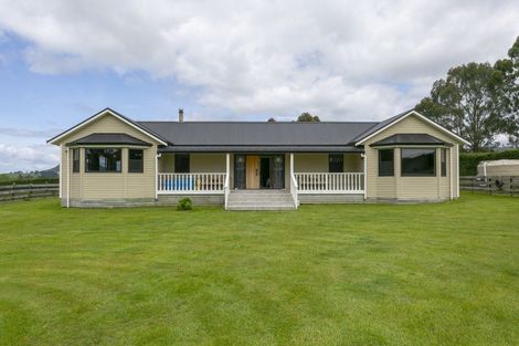 Photo of property in 736 Tukairangi Road, Kinloch, Taupo, 3385