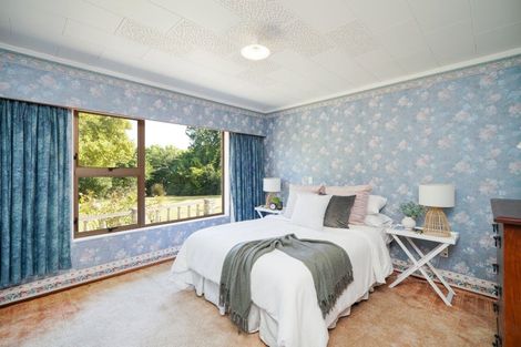 Photo of property in 195 Oteramika Road, Seaward Bush, Invercargill, 9871