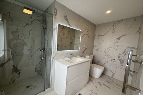 Photo of property in 13c John Walker Drive, Manurewa, Auckland, 2102