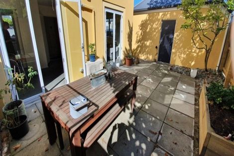 Photo of property in 3/49 Champion Street, Edgeware, Christchurch, 8013