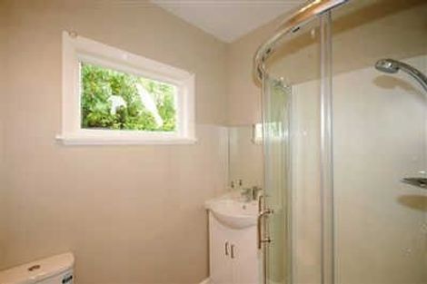 Photo of property in 244 Grahams Road, Bryndwr, Christchurch, 8053