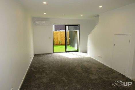 Photo of property in 9/10 Wilsher Crescent, Henderson, Auckland, 0612