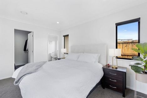 Photo of property in 14 Derbyshire Place, Dinsdale, Hamilton, 3204