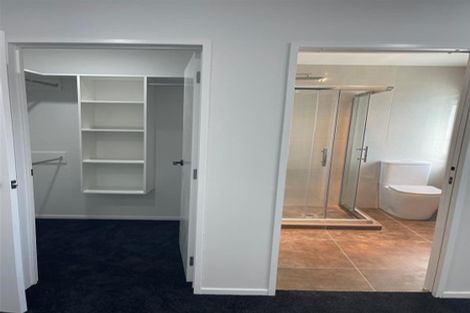 Photo of property in 2 Greenhaven Avenue, Papakura, 2113