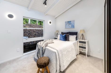 Photo of property in 157 Woodlands Park Road, Titirangi, Auckland, 0604