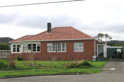 Photo of property in 1060 Taita Drive, Taita, Lower Hutt, 5011