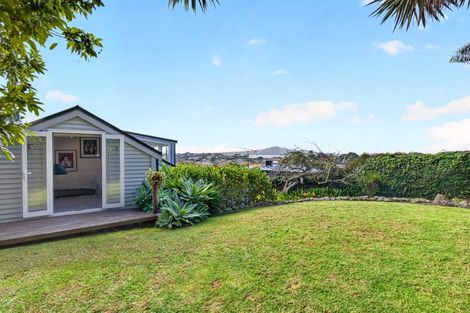 Photo of property in 12a Albert Road, Devonport, Auckland, 0624