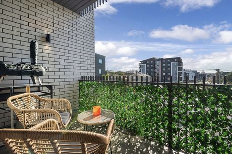 Photo of property in 109/165 Lake Road, Northcote, Auckland, 0627