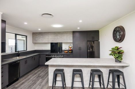 Photo of property in 982a Rongotea Road, Rongotea, Palmerston North, 4476