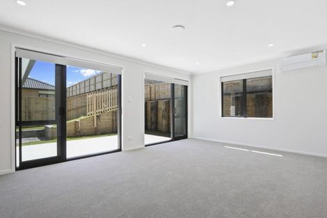 Photo of property in 58 Leathem Crescent, Pokeno, 2402