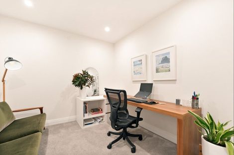 Photo of property in 11 Shearwater Lane, Point Wells, 0986