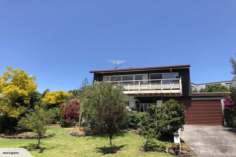 Photo of property in 1/2 Hume Drive, Hillcrest, Auckland, 0627