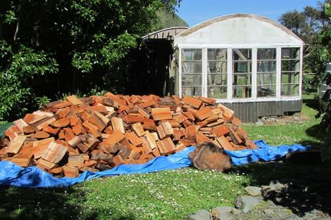 Photo of property in 2404 Coast Road, Barrytown, Runanga, 7873