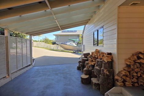 Photo of property in 107 Rimu Place, Matarangi, Whitianga, 3592