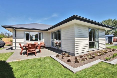Photo of property in 4 Ensors Road, Opawa, Christchurch, 8023
