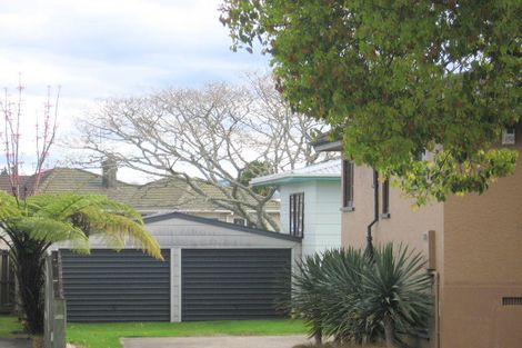 Photo of property in 52 Bellevue Road, Brookfield, Tauranga, 3110
