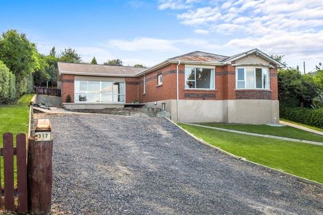 Photo of property in 317 Main South Road, Green Island, Dunedin, 9018