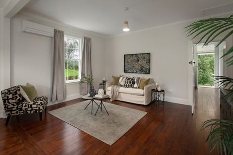 Photo of property in 15 Symonds Street, Onehunga, Auckland, 1061