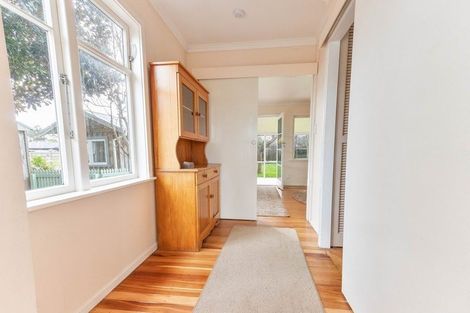 Photo of property in 60a Skerman Street, Marton, 4710