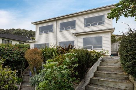 Photo of property in 84 Downing Street, Crofton Downs, Wellington, 6035