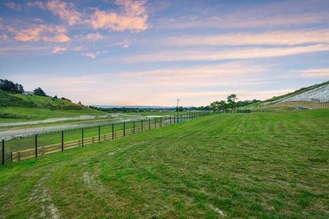 Photo of property in 23 Carex Rise, Cracroft, Christchurch, 8022