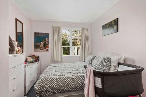 Photo of property in 9 Redwood Street, Elderslea, Upper Hutt, 5018