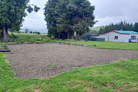 Photo of property in 8 Terrace Street, Matawai, 4075