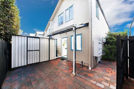 Photo of property in 8/46 West View Road, Westmere, Auckland, 1022