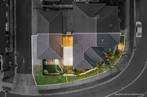 Photo of property in 137 Baverstock Road, Flat Bush, Auckland, 2016