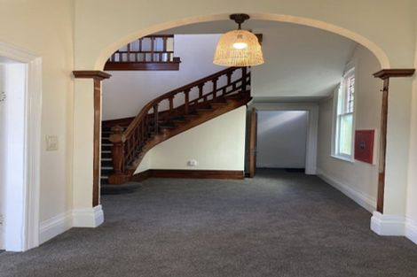 Photo of property in 11 Brougham Street, Mount Victoria, Wellington, 6011