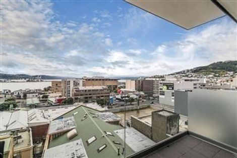 Photo of property in Bellagio Apartments, 8c/39 Taranaki Street, Te Aro, Wellington, 6011