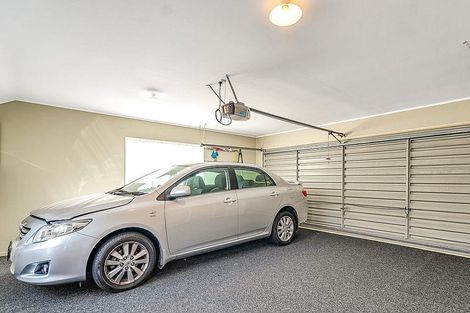 Photo of property in 10 Maurice Borich Place, Henderson, Auckland, 0610