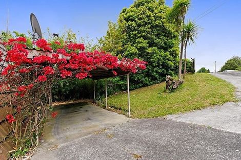 Photo of property in 24 Cornwall Street, Te Atatu South, Auckland, 0610