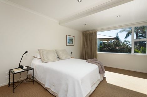 Photo of property in 96 Marine Parade, Mount Maunganui, 3116