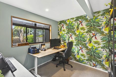 Photo of property in 15 Whyte Street, Paraparaumu Beach, Paraparaumu, 5032