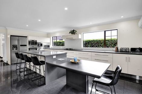 Photo of property in 74 Rata Street, Hawera, 4610