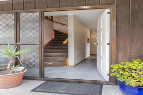 Photo of property in 2/35 Bay Street, Red Beach, 0932