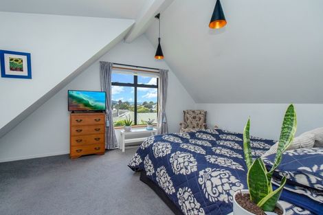 Photo of property in 12 Elmslie Place, Owhata, Rotorua, 3010
