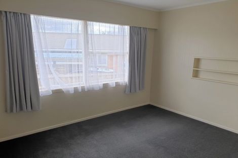 Photo of property in 2 Russleigh Drive, Dinsdale, Hamilton, 3204