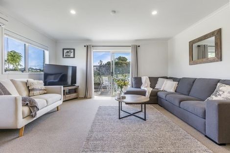 Photo of property in 21b Bonita Avenue, Stanmore Bay, Whangaparaoa, 0932