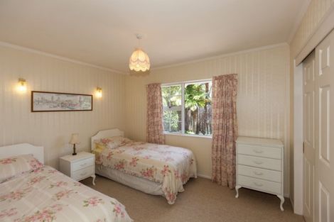 Photo of property in 32 Kohekohe Road, Waikanae, 5036