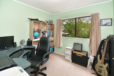 Photo of property in 4 Shadon Place, Stanmore Bay, Whangaparaoa, 0932
