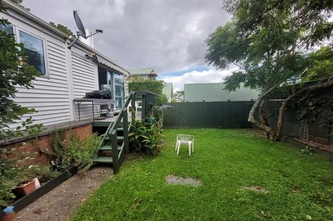 Photo of property in 74 St Leonards Road, Mount Eden, Auckland, 1024