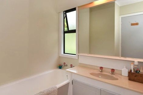 Photo of property in 7 Paremata Street, Atawhai, Nelson, 7010