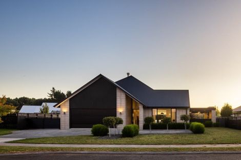 Photo of property in 47 Jarrett Terrace, Leamington, Cambridge, 3432