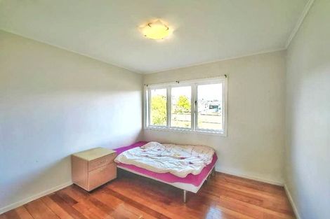 Photo of property in 7 Wilsher Crescent, Henderson, Auckland, 0612