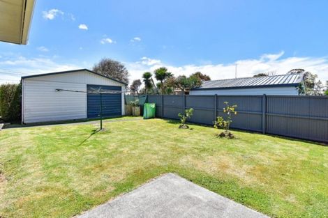 Photo of property in 1/42 Sutton Crescent, Papakura, 2110