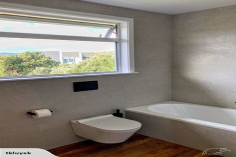 Photo of property in 21 Hector Street, Seatoun, Wellington, 6022